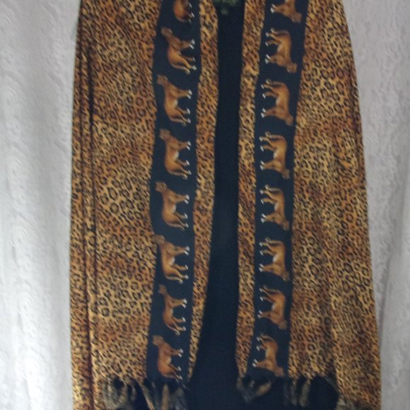 Oversize Scarf/wrap/cover-up Jungle Print Leopard on Black Background MWOT - Picture 4 of 5